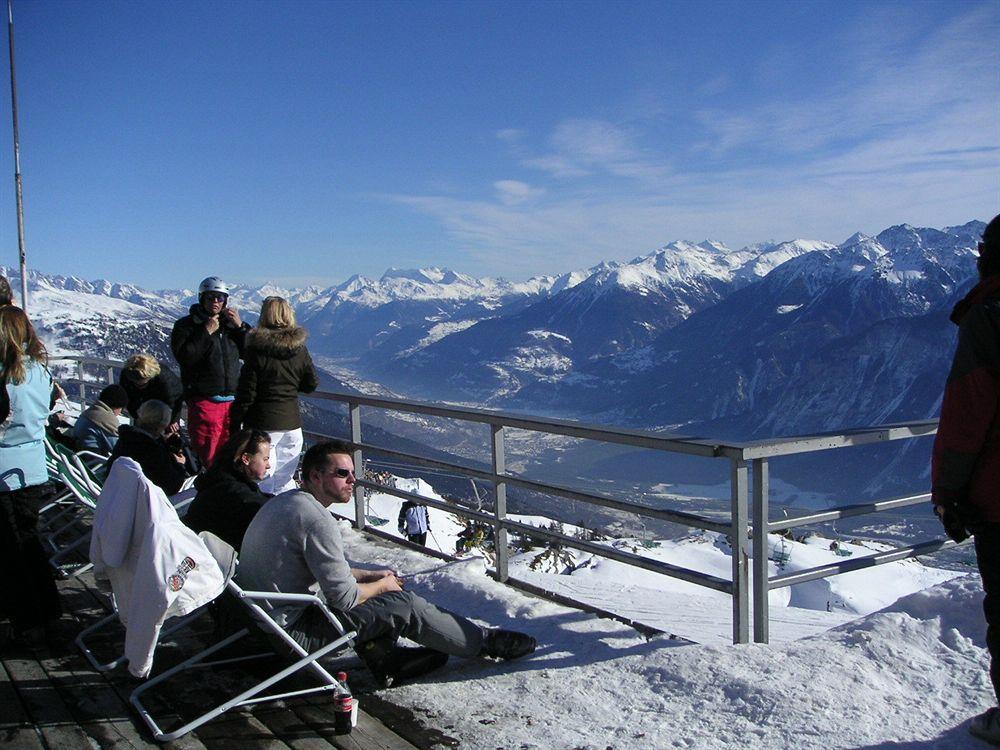 Chalet Des Alpes Bed & Breakfast Crans-Montana Exterior photo