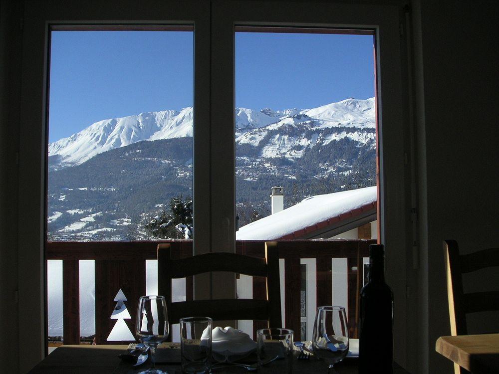 Chalet Des Alpes Bed & Breakfast Crans-Montana Exterior photo